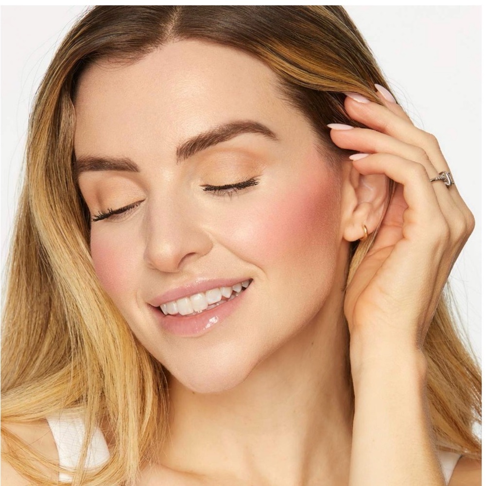 Tarte Energy Blush in Soft Pink - Picture 8 of 9